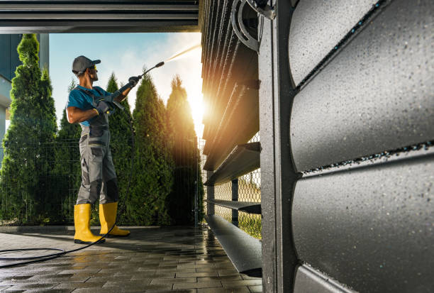 Garage Pressure Washing in Melbourne Beach, FL